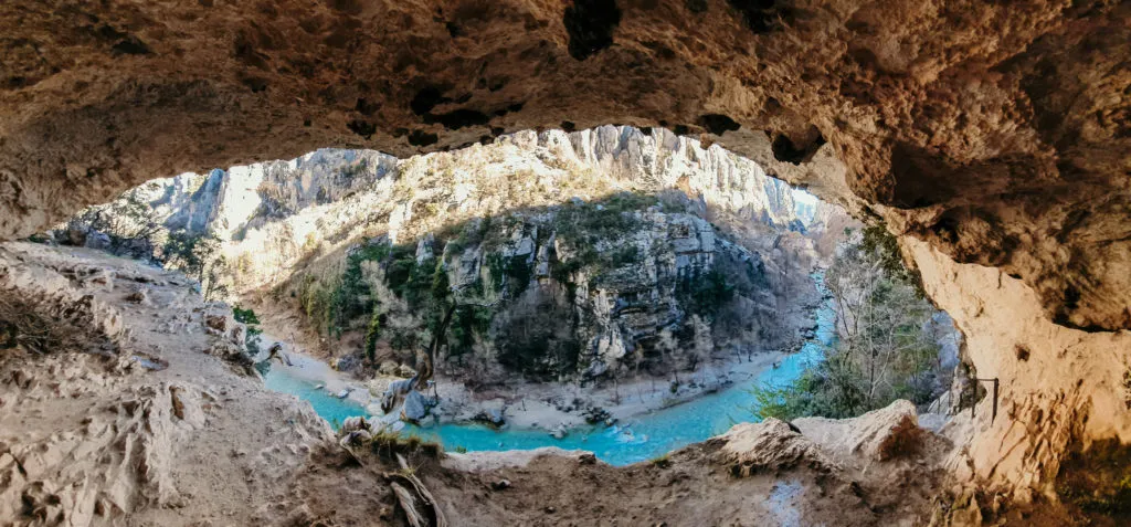 Sentier de l'Imbut Randonnée Provence Alpes Côte d'Azur