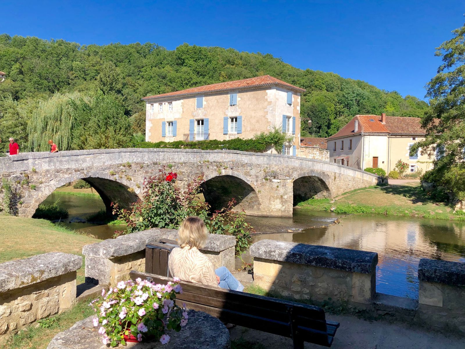 Visite Village Saint-Jean-de-Cole Nouvelle Aquitaine