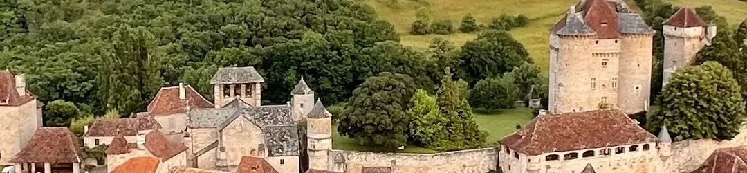 Visite village curemonte nouvelle Aquitaine